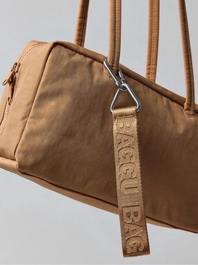 BAGGU UO Exclusive Logo Keychain Desert Apricot NWT